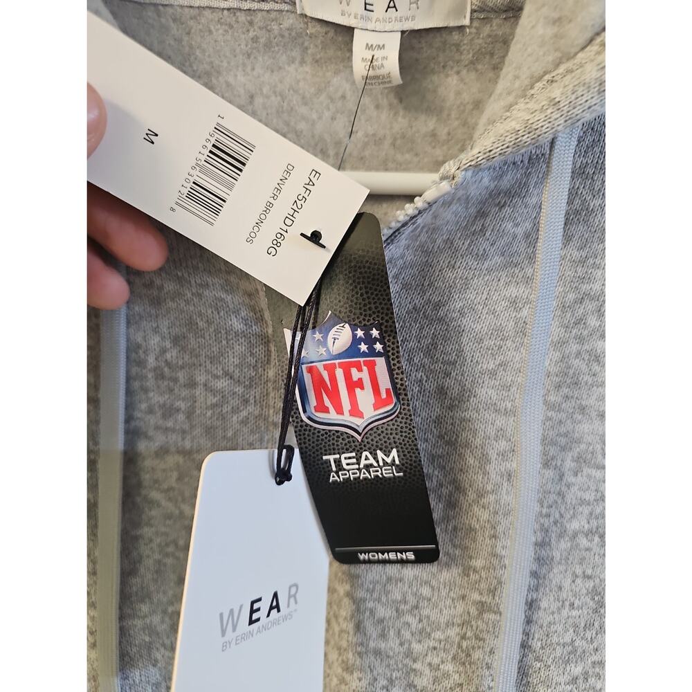 NFL Denver Broncos Women’s Zip Up Size M Hoodie Jacket Wear by Erin Andrews NWT - Picture 4 of 10